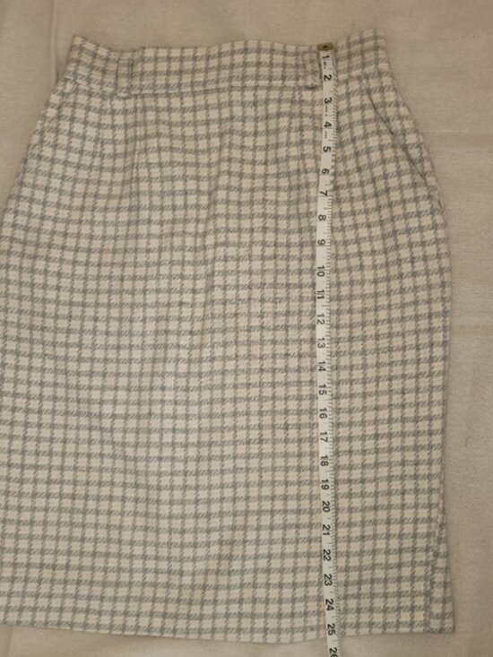 Vintage Neutral Color Wool Blend Plaid Pencil Skirt - Picture 12 of 13
